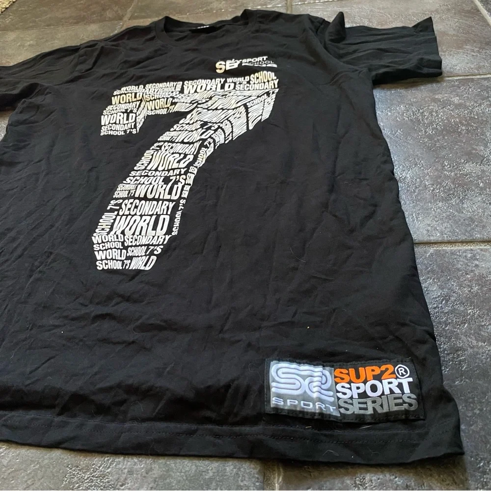 •Mens graphic tee bundle 5 piece• Size L - Picture 12 of 15